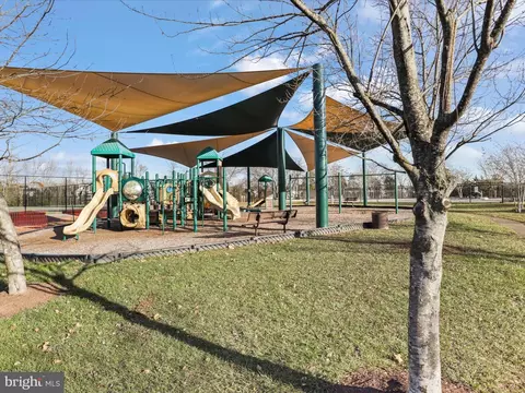 9334 Falling Water Dr, Bristow, VA 20136 photo 54