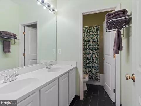 9334 Falling Water Dr, Bristow, VA 20136 photo 33