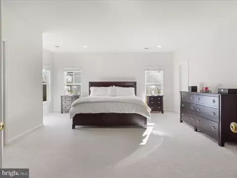 9334 Falling Water Dr, Bristow, VA 20136 photo 28