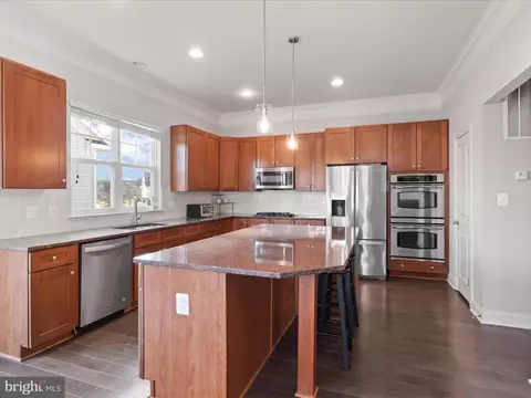 9334 Falling Water Dr, Bristow, VA 20136 photo 15
