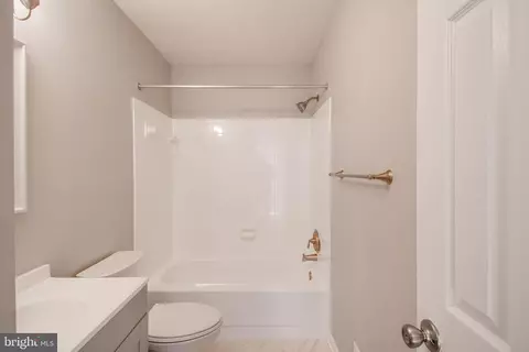 9702 Lomond Dr, Manassas, VA 20109 photo 18