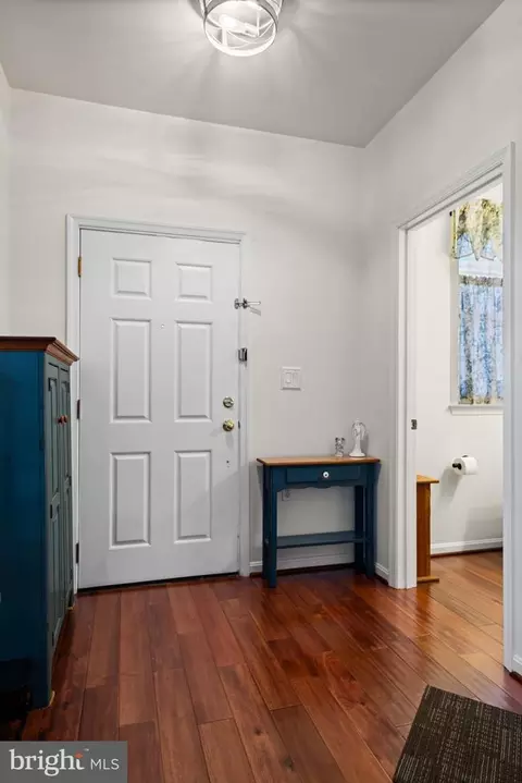 6855 Hampton Bay Ln, Gainesville, VA 20155 photo 11