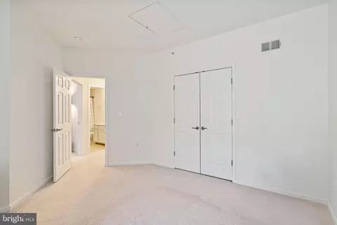 6855 Hampton Bay Ln, Gainesville, VA 20155 photo 25