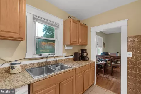 19314 Weaver Rd, Triangle, VA 22172 photo 11