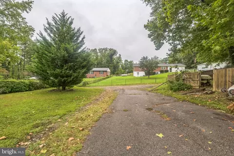 19314 Weaver Rd, Triangle, VA 22172 photo 30