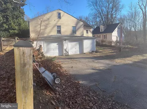 19314 Weaver Rd, Triangle, VA 22172 photo 4