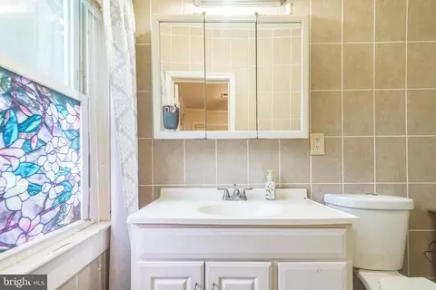 19314 Weaver Rd, Triangle, VA 22172 photo 16