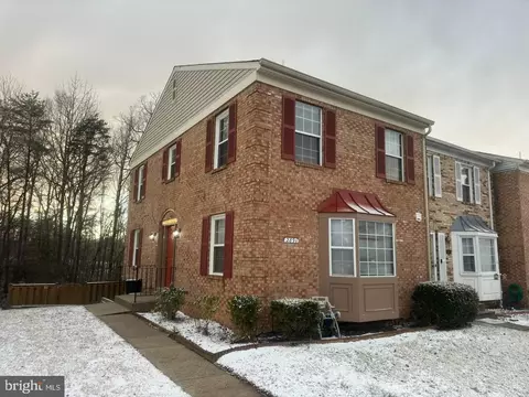 2891 Bowes Ln, Woodbridge, VA 22193