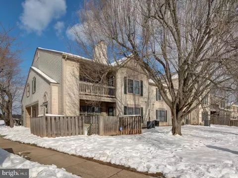 Other - 7560 Emerald Dr, Manassas, VA 20109 photo 1 of 9