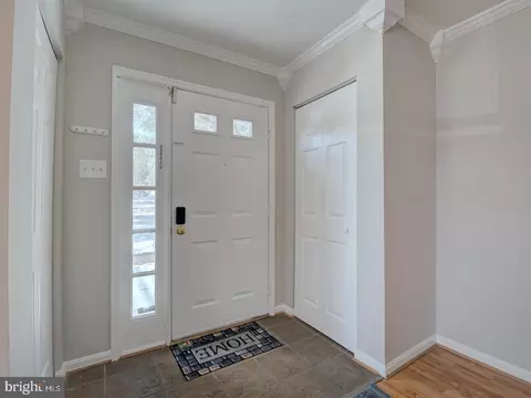 Entry Way - 7560 Emerald Dr, Manassas, VA 20109 photo 1 of 4