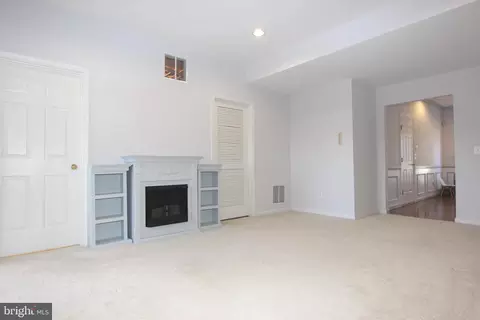 6605 Parville Loop, Gainesville, VA 20155 photo 33