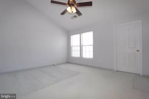 6605 Parville Loop, Gainesville, VA 20155 photo 17