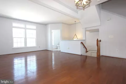 6605 Parville Loop, Gainesville, VA 20155 photo 5