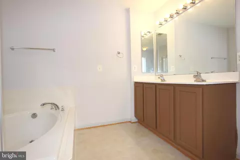 6605 Parville Loop, Gainesville, VA 20155 photo 20