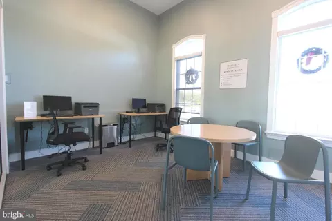 6605 Parville Loop, Gainesville, VA 20155 photo 46