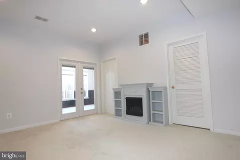6605 Parville Loop, Gainesville, VA 20155 photo 32