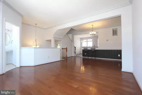 6605 Parville Loop, Gainesville, VA 20155 photo 8