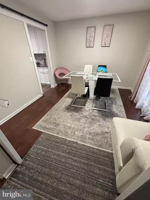 9519 Clematis St, Manassas, VA 20110 photo 3