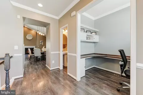 Entry Way - 10577 Blazing Star Loop, Bristow, VA 20136 photo 2 of 15