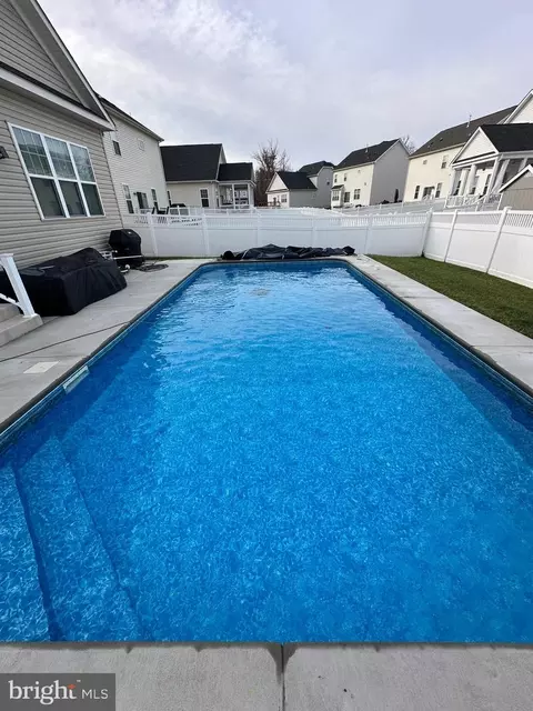 Exterior - 10577 Blazing Star Loop, Bristow, VA 20136 photo 5 of 11