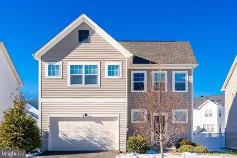 10577 Blazing Star Loop, Bristow, VA 20136