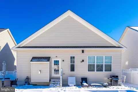 Exterior - 10577 Blazing Star Loop, Bristow, VA 20136 photo 10 of 11