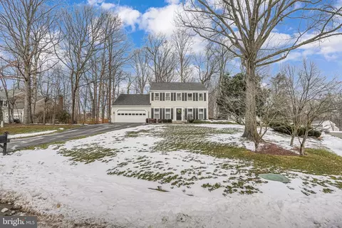 3248 Chancellor Dr, Woodbridge, VA 22192