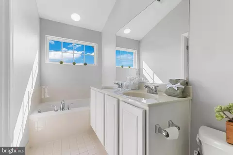 9211 Cascade Falls Dr, Bristow, VA 20136 photo 26