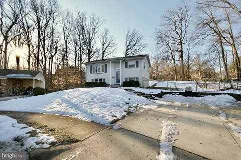 3703 Fairfield Ln, Woodbridge, VA 22193
