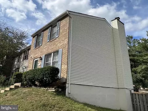 3329 Wyndale Ct, Woodbridge, VA 22192
