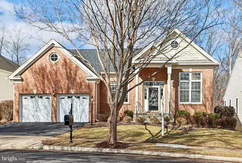 5296 Antioch Ridge Dr, Haymarket, VA 20169