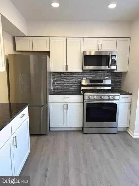 Kitchen - 8115 Community Dr, Manassas, VA 20109 photo 1 of 2