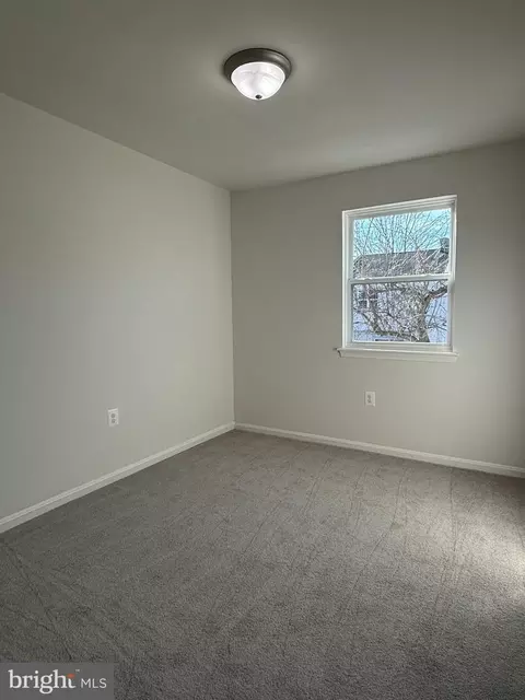 Bedroom - 8115 Community Dr, Manassas, VA 20109 photo 3 of 3
