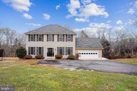 12987 Mayhew Ct, Nokesville, VA 20181