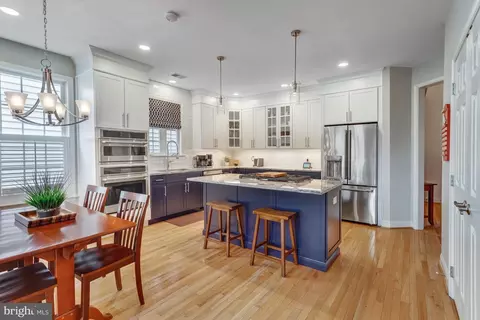 6602 Everbreeze Ln, Gainesville, VA 20155 photo 4