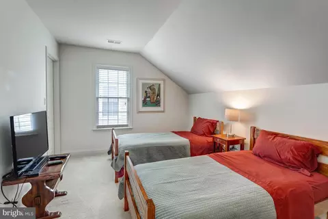 6602 Everbreeze Ln, Gainesville, VA 20155 photo 28
