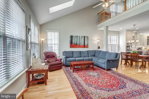 6602 Everbreeze Ln, Gainesville, VA 20155 photo 20