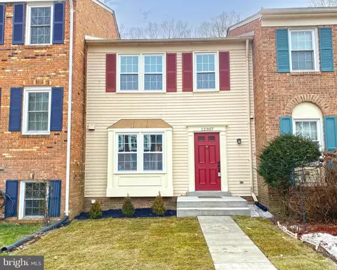 12307 Cinnamon St, Woodbridge, VA 22192