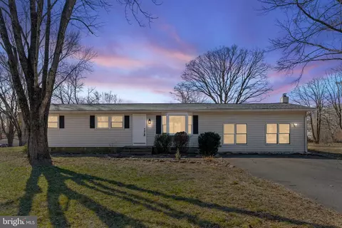 15307 Thoroughfare Rd, Gainesville, VA 20155