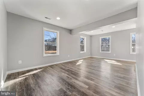 15307 Thoroughfare Rd, Gainesville, VA 20155 photo 19