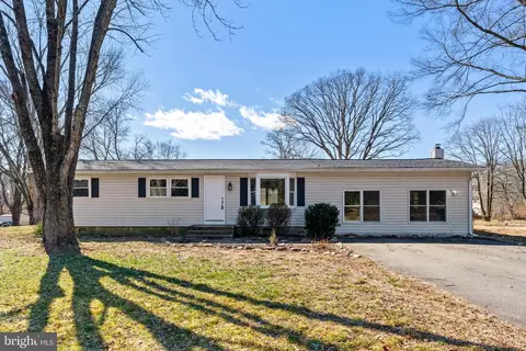 15307 Thoroughfare Rd, Gainesville, VA 20155 photo 2
