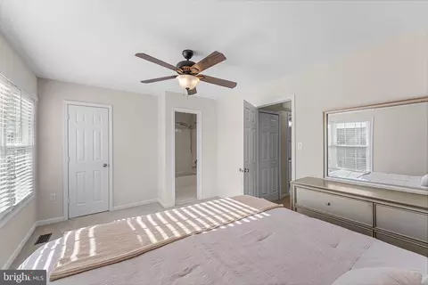 8454 Tackhouse Loop, Gainesville, VA 20155 photo 20
