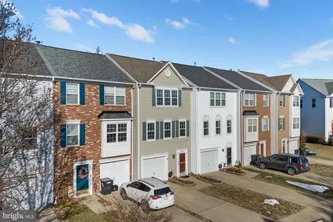 8454 Tackhouse Loop, Gainesville, VA 20155 photo 2