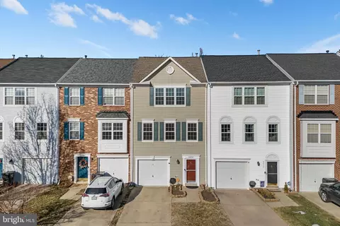 8454 Tackhouse Loop, Gainesville, VA 20155