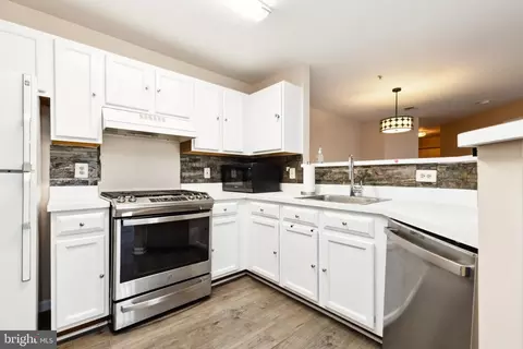 11009 Kinship Ct #303, Manassas, VA 20109