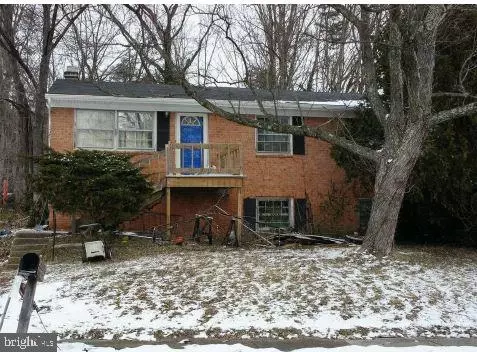 4604 Kentwood Ln, Woodbridge, VA 22193