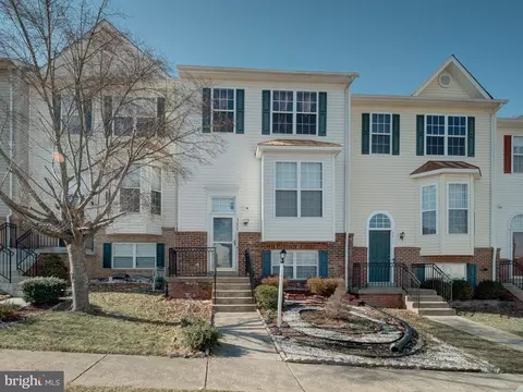 3424 Brahms Dr, Woodbridge, VA 22193