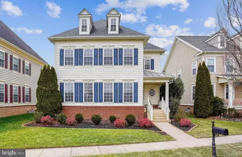 10776 General Kirkland Dr, Bristow, VA 20136