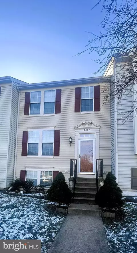 8571 Cabot Ct, Manassas, VA 20111