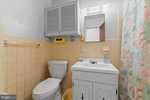 7718 Huron Dr, Gainesville, VA 20155 photo 19